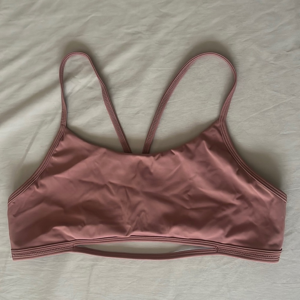 Women’s Strappy Sports Bra in Mauve Pink